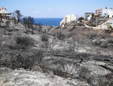 Άλλη μια συγκλονιστική μαρτυρία: «Οι βλεννογόνοι αδένες της μητέρας μου και το εσωτερικό του λαιμού της κάηκαν»